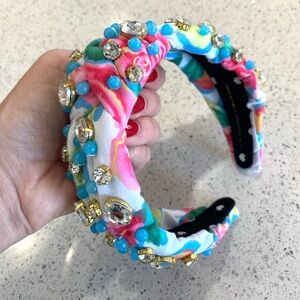 Lele Sadoughi headband. Never worn, great condition.